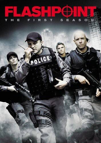 Front. Flashpoint - Flashpoint: The First Season   - DVD.