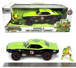 Jada Toys - 1:24 1967 Chevy Camaro with Teenage Mutant Ninja Turtles Raphael Figure - Collectibles - Multicolor