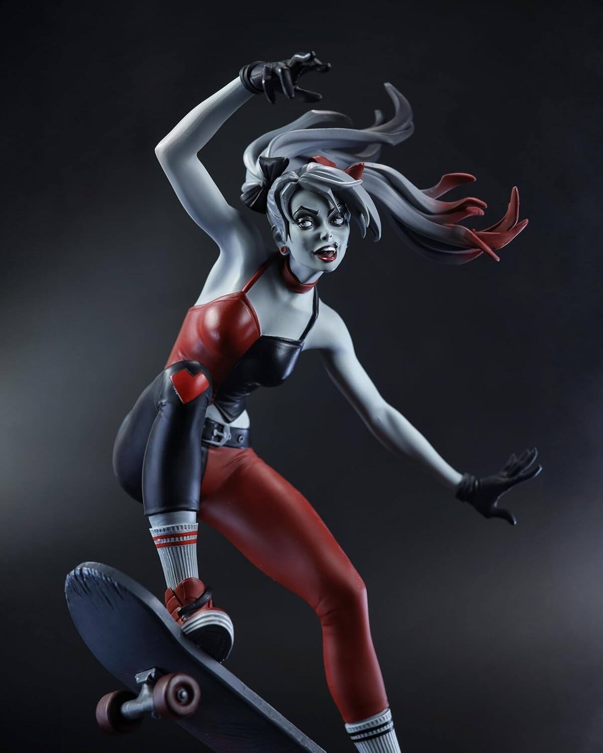 Alt View 3. McFarlane Toys - McFarlane Toys: DC Direct - Harley Quinn Red White and Black Skateboard Figure.