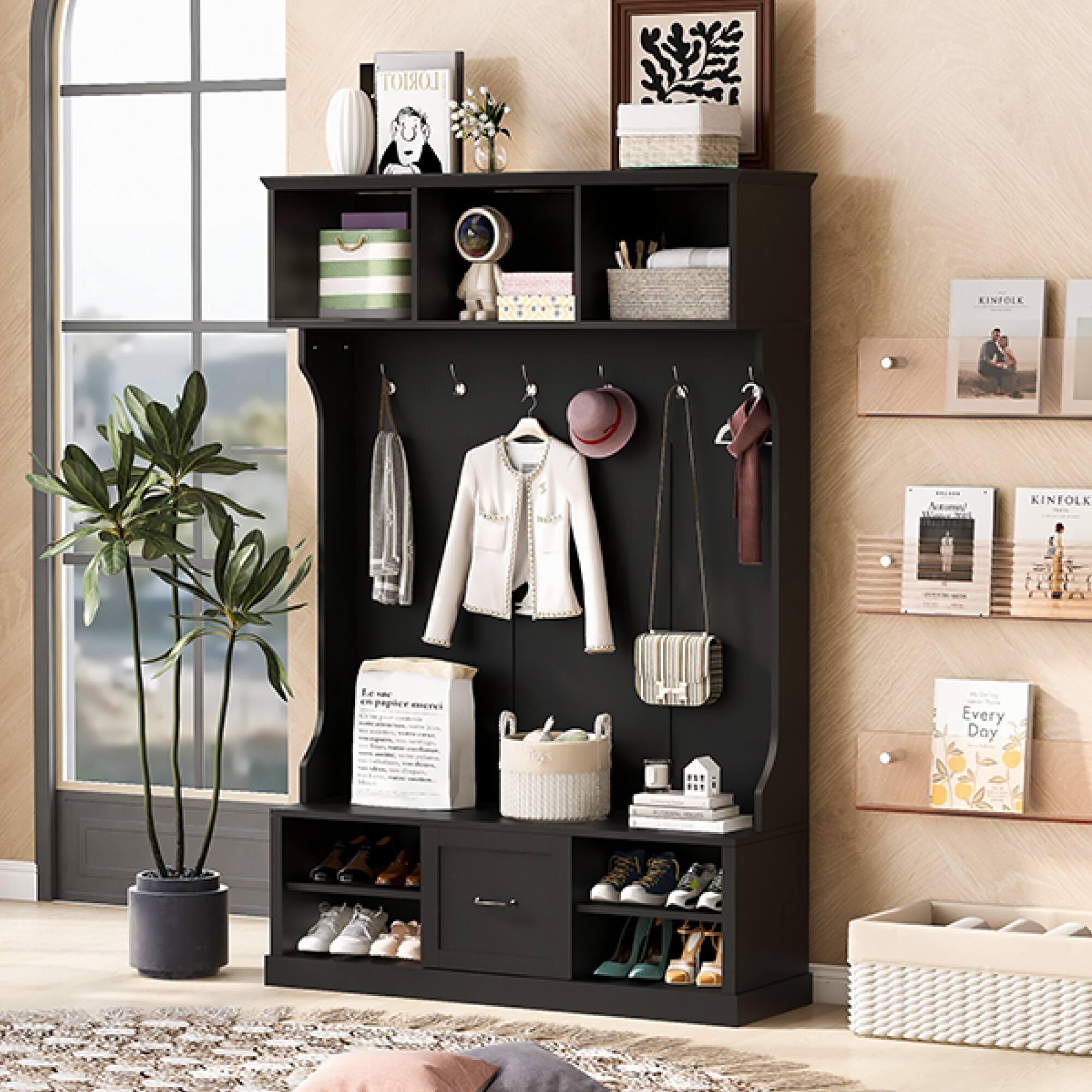 LORIOT KINFOLK  
New KINFOLK  
Le papier c'est  
Every Day