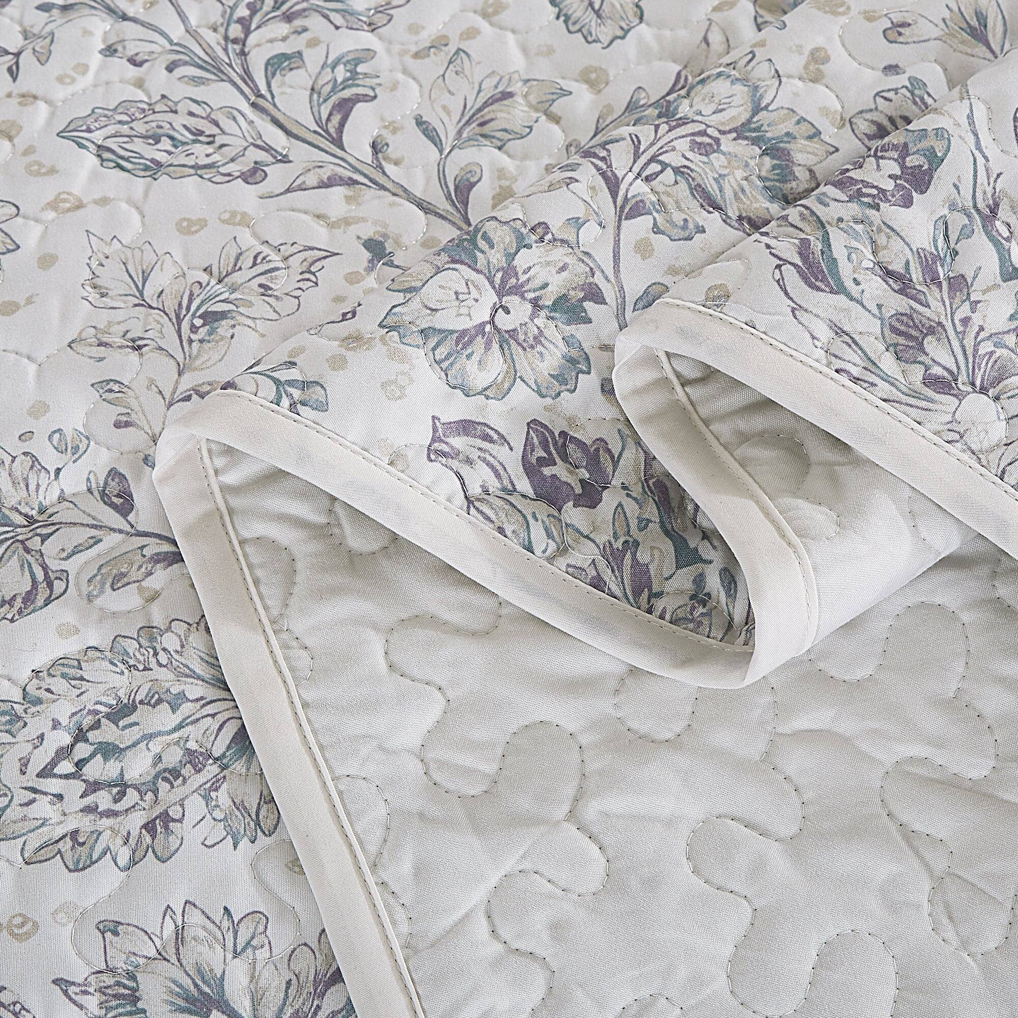 Left. MarCielo - MarCielo 3 Piece Lightweight Quilt Bedspread Set Reversible Floral Botanical - Purple Paisley.