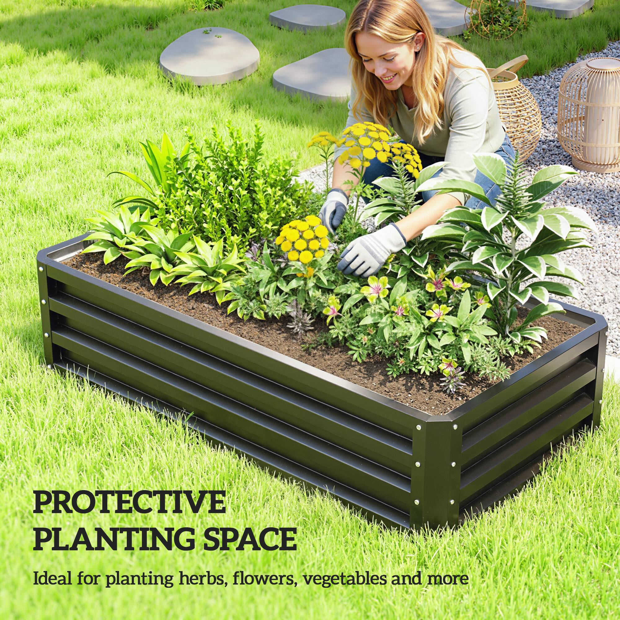 PROTECTIVE PLANTING SPACE  
Ideal for planting herbs, flowers, vegetables and more