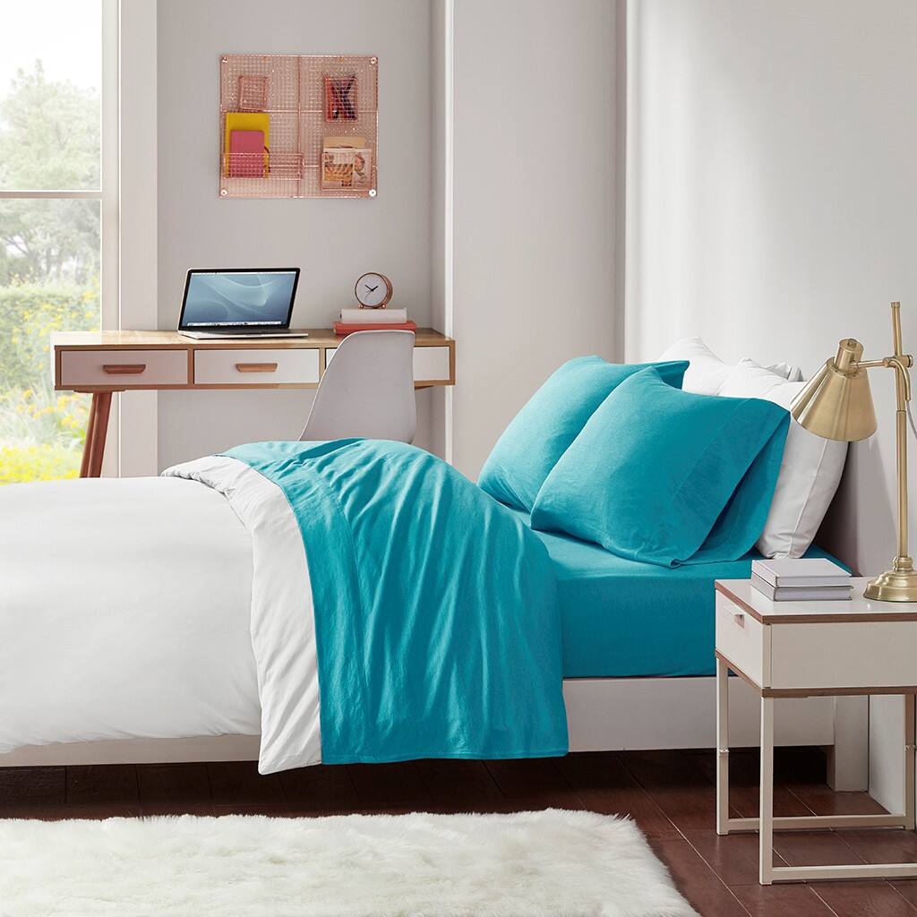 Alt View 1. Gracie Mills - Gracie Mills Atlas All-Season Cotton Blend Jersey Knit Sheet Set - Teal.
