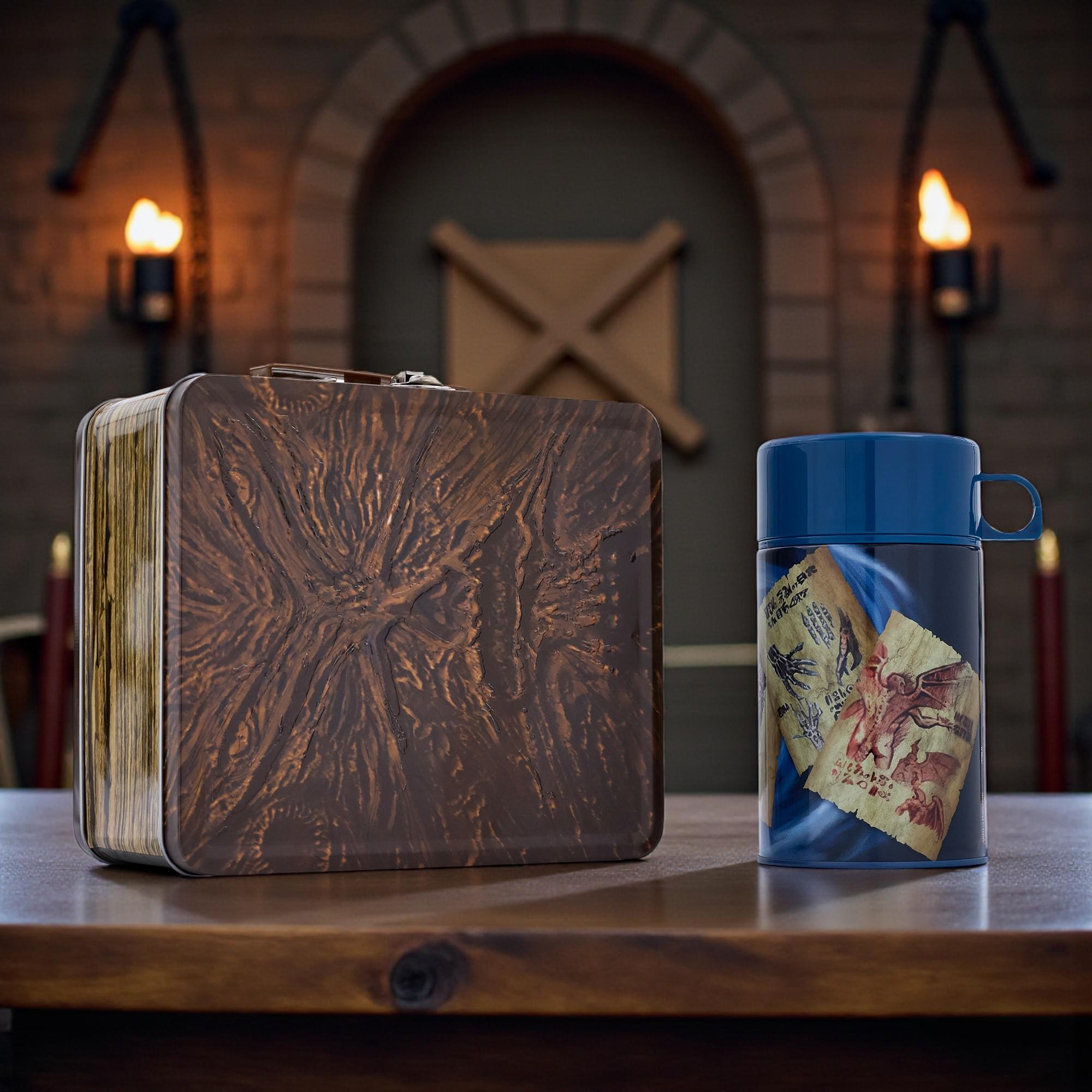 Alt View 4. Surreal Entertainment - Army Of Darkness Metal Lunchbox With Beverage Container - Brown.