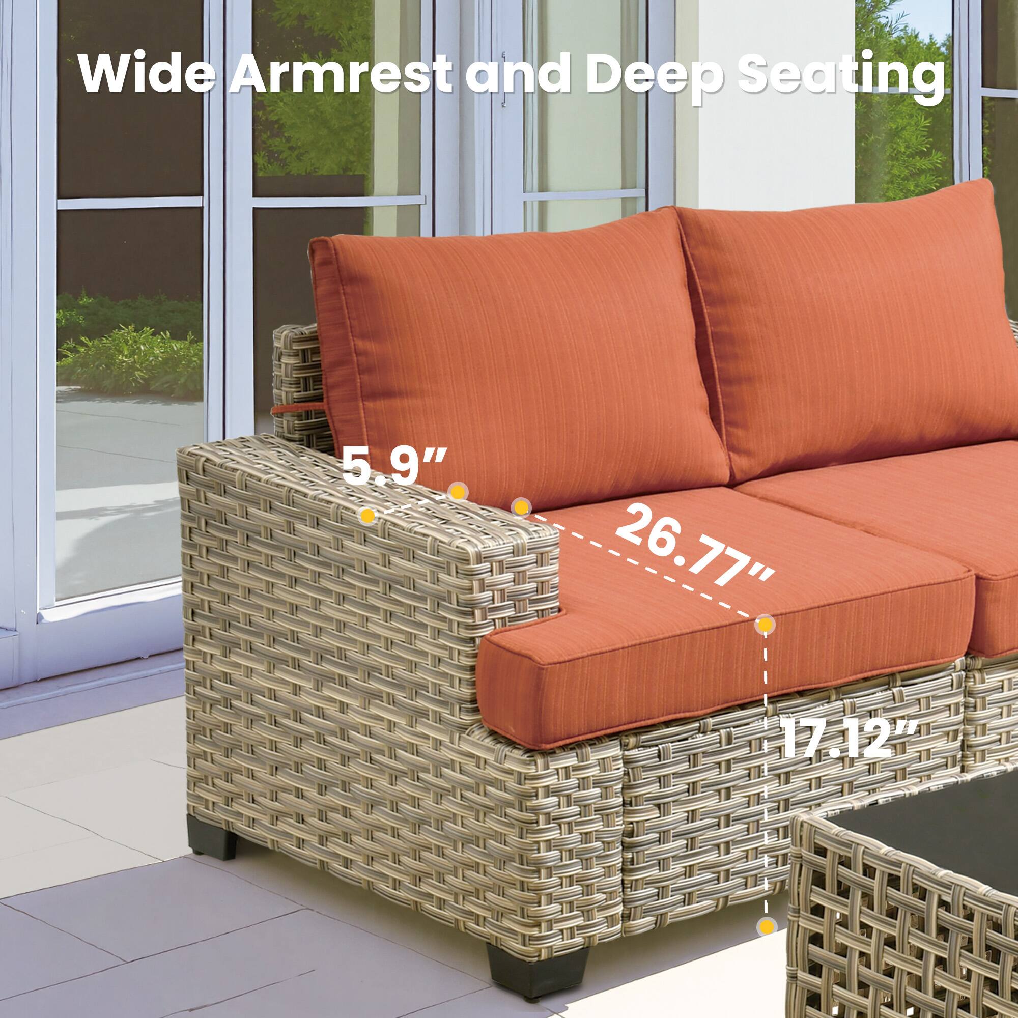 Wide Armrest and Deep Seating  
5.9" 26.77" 17.12"