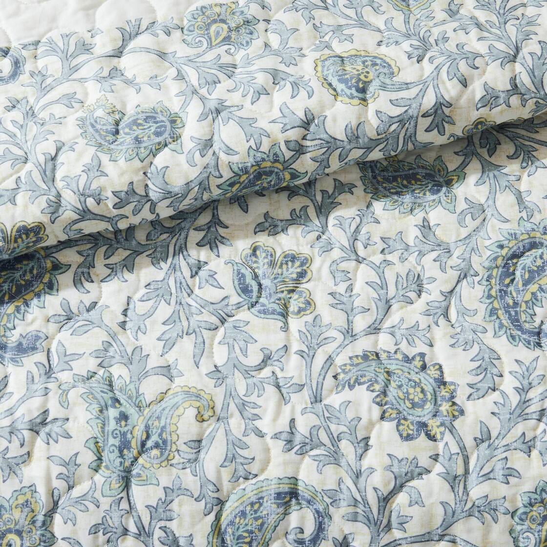 Alt View 5. Gracie Mills - Gracie Mills Singleton Reversible Paisley Lace 6-Piece Cotton Percale Quilt Set - Aqua.