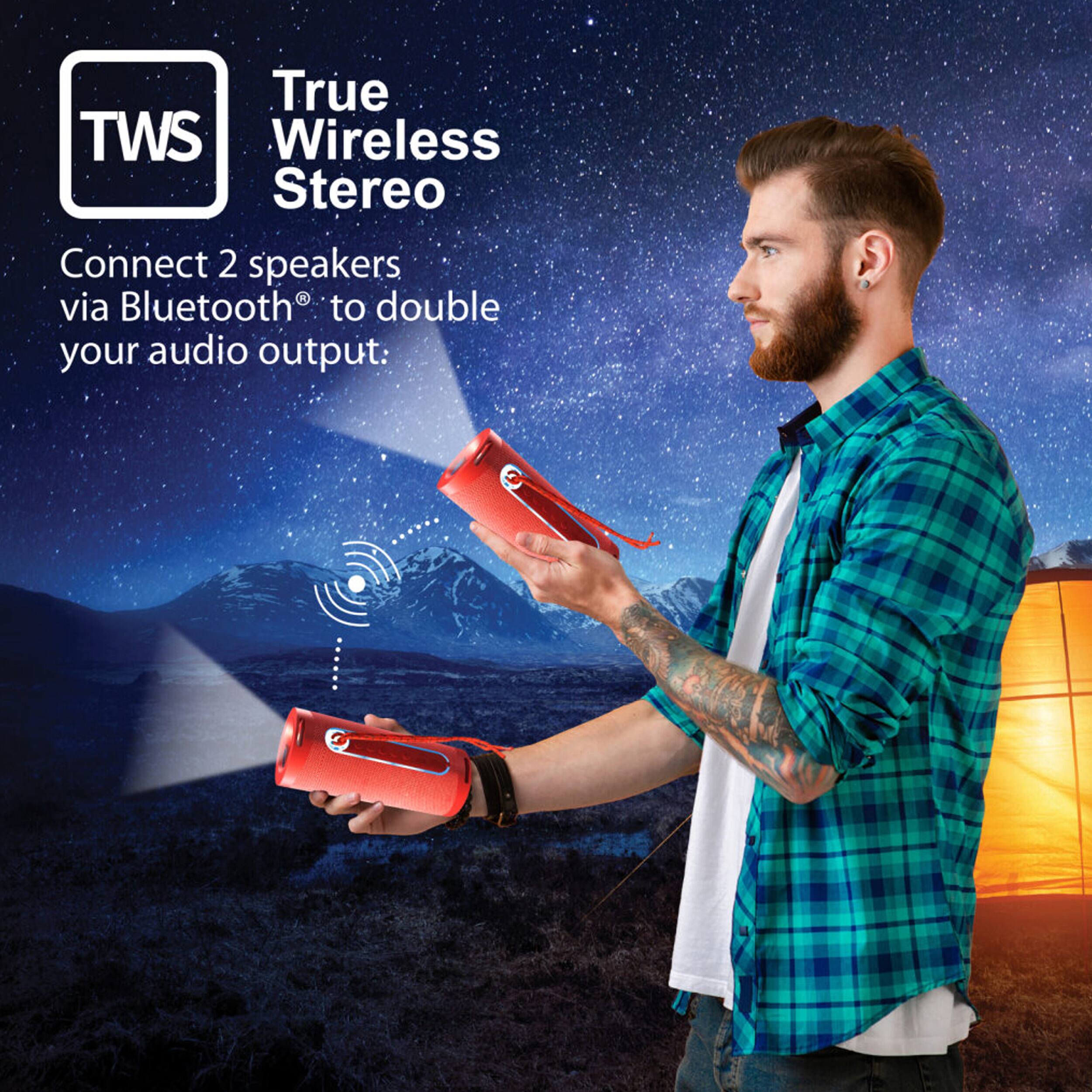 True TWS Wireless Stereo

Connect 2 speakers via Bluetooth® to double your audio output: