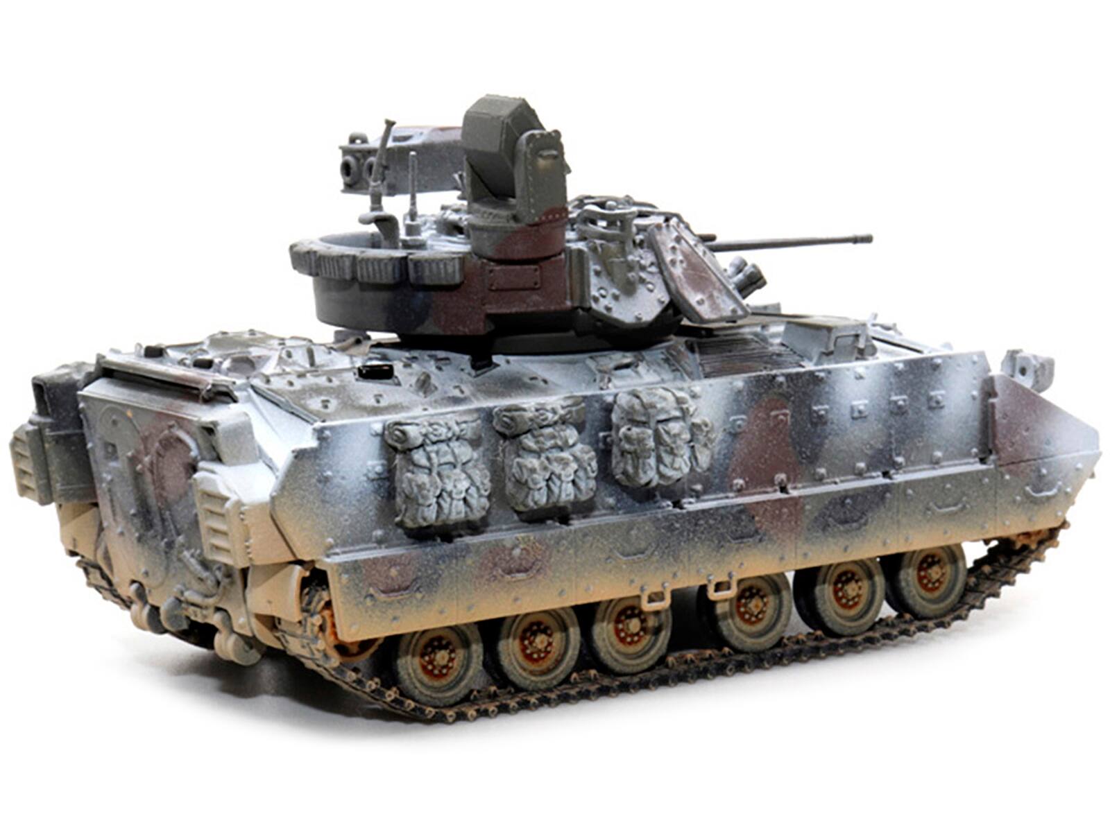Angle. Dragon Models - United States M2A3 Bradley IFV Camouflage (Snowy Version) "NEO Dragon Armor" Series 1/72 Plastic Model by Dragon Models - Multi.
