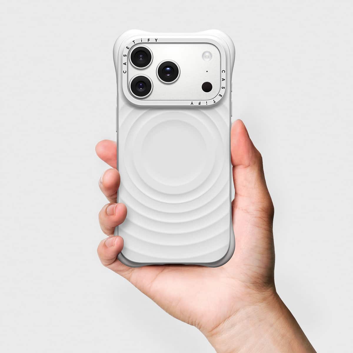 値下げ！！新品casetify iPhone15 ホワイト CASETiFY Ripple Case with Magsafe for iPhone 15 Pro | Shop Now