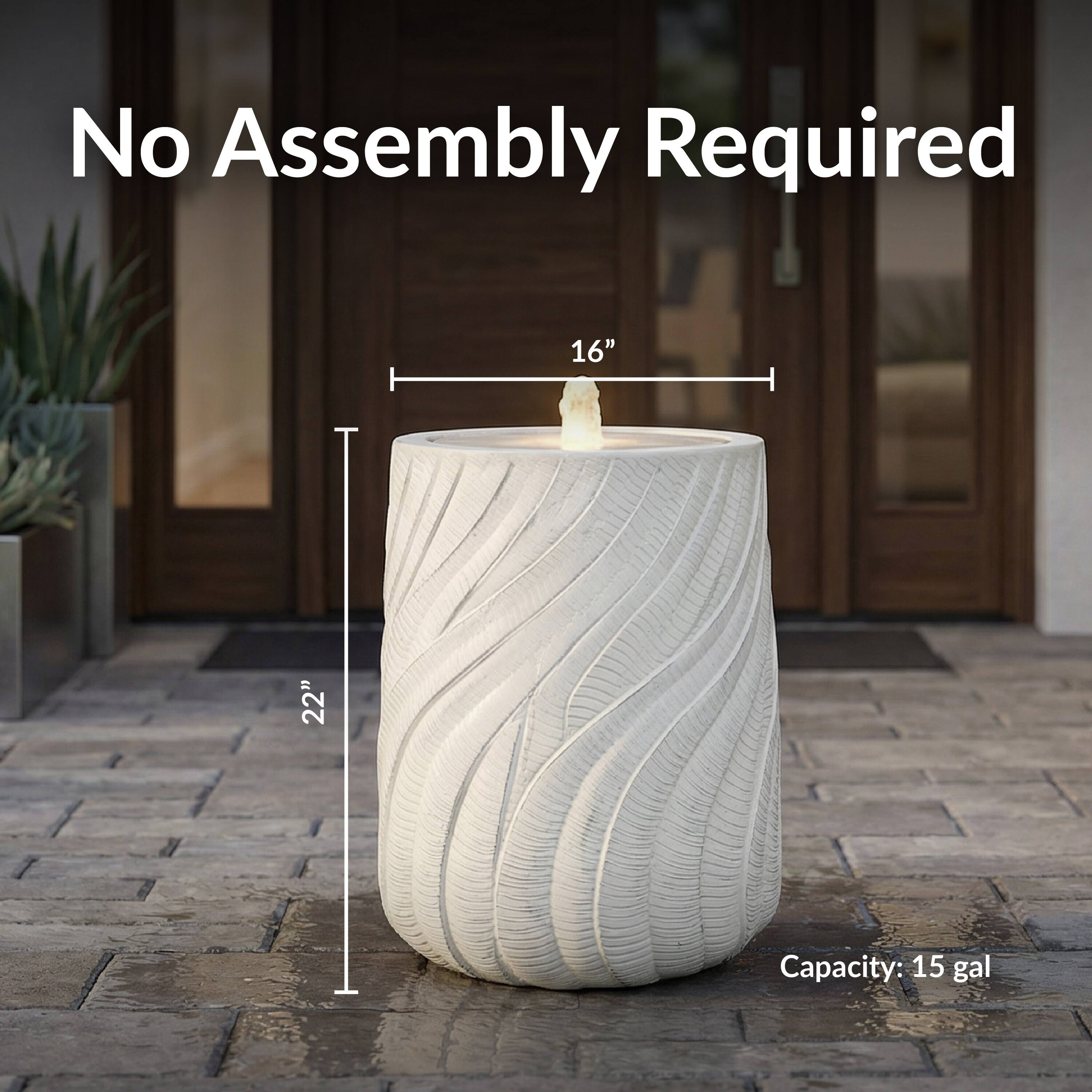 No Assembly Required  
16" x 22"  
Capacity: 15 gal