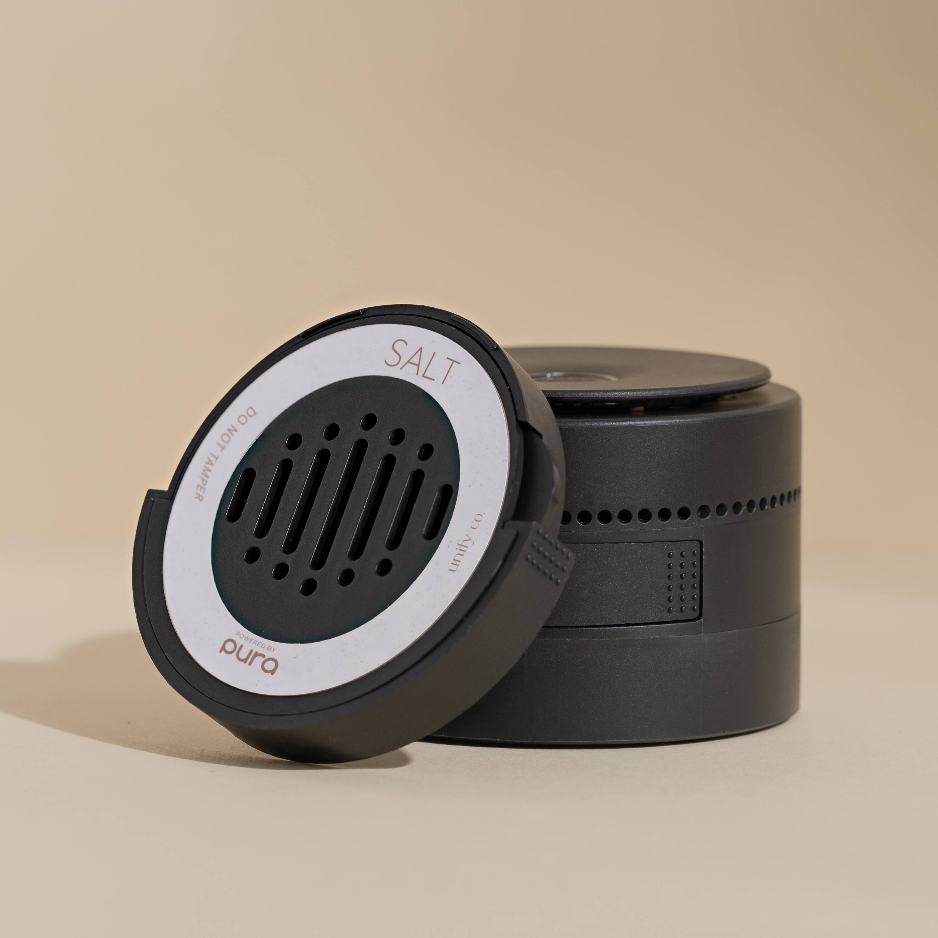 DO NOT TAMPER WITH SALT. Pura.