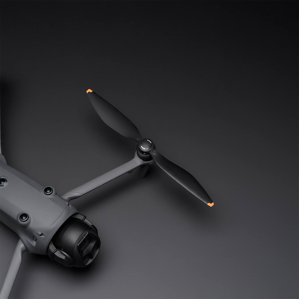 Alt View 4. DJI - DJI Propellers for Mavic 4 Pro Drone, Pair.