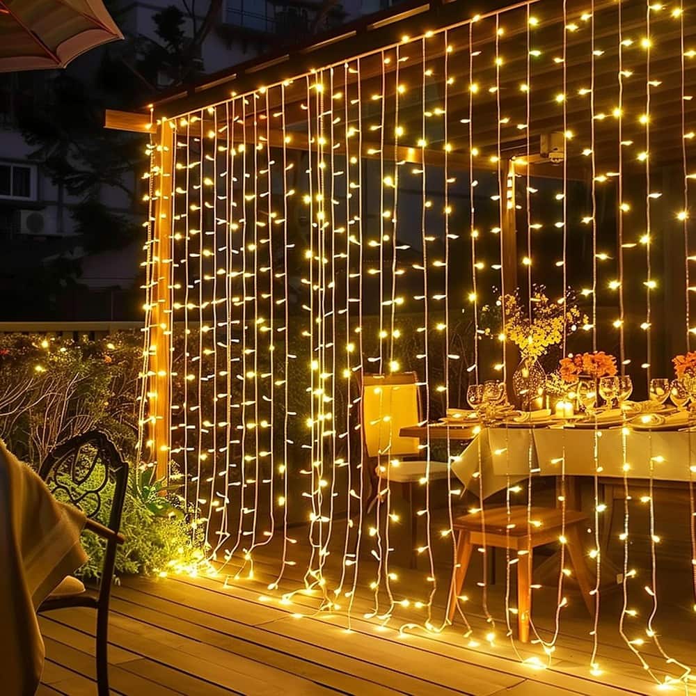 ACJPR - 300 LED Curtain Lights, Plug-in Fairy String Lights for Bedroom, Christmas Hanging Lights for Window, Wall, Wedding, Pat