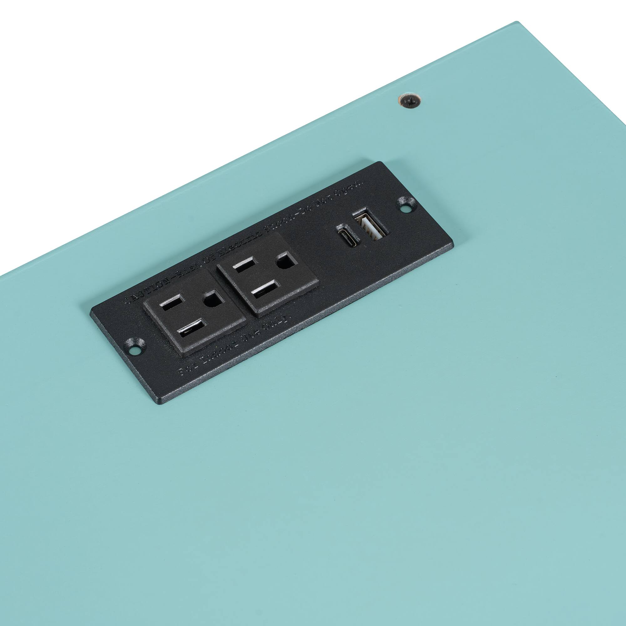 The text on the image reads:

"10A 250V~ 50/60Hz
UL LISTED
MADE IN CHINA
B0E"