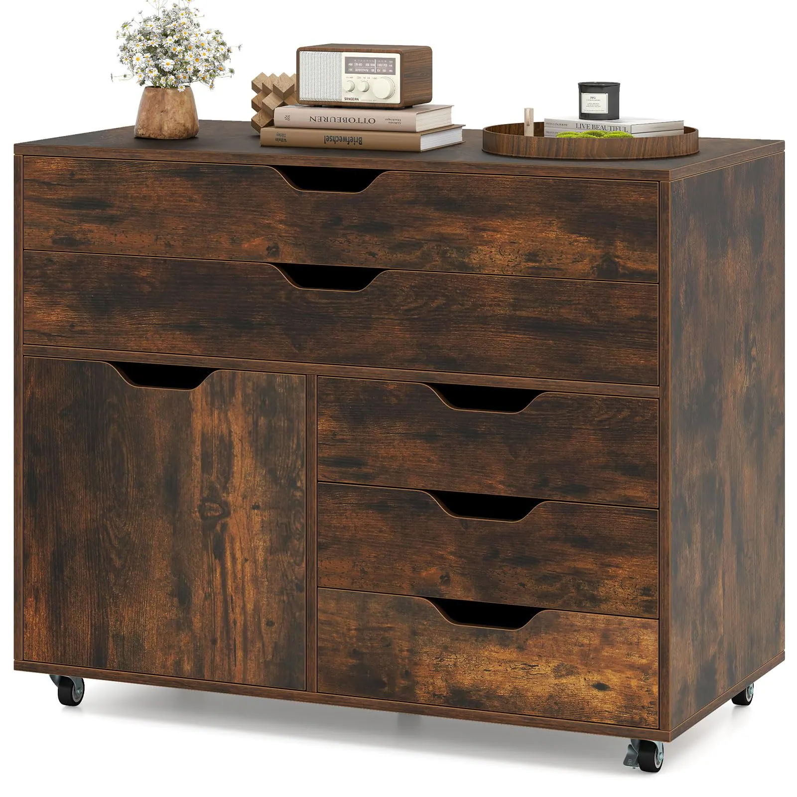 - adas d TTORFUEFS - - u .. LIVE EIM I3 T1 L