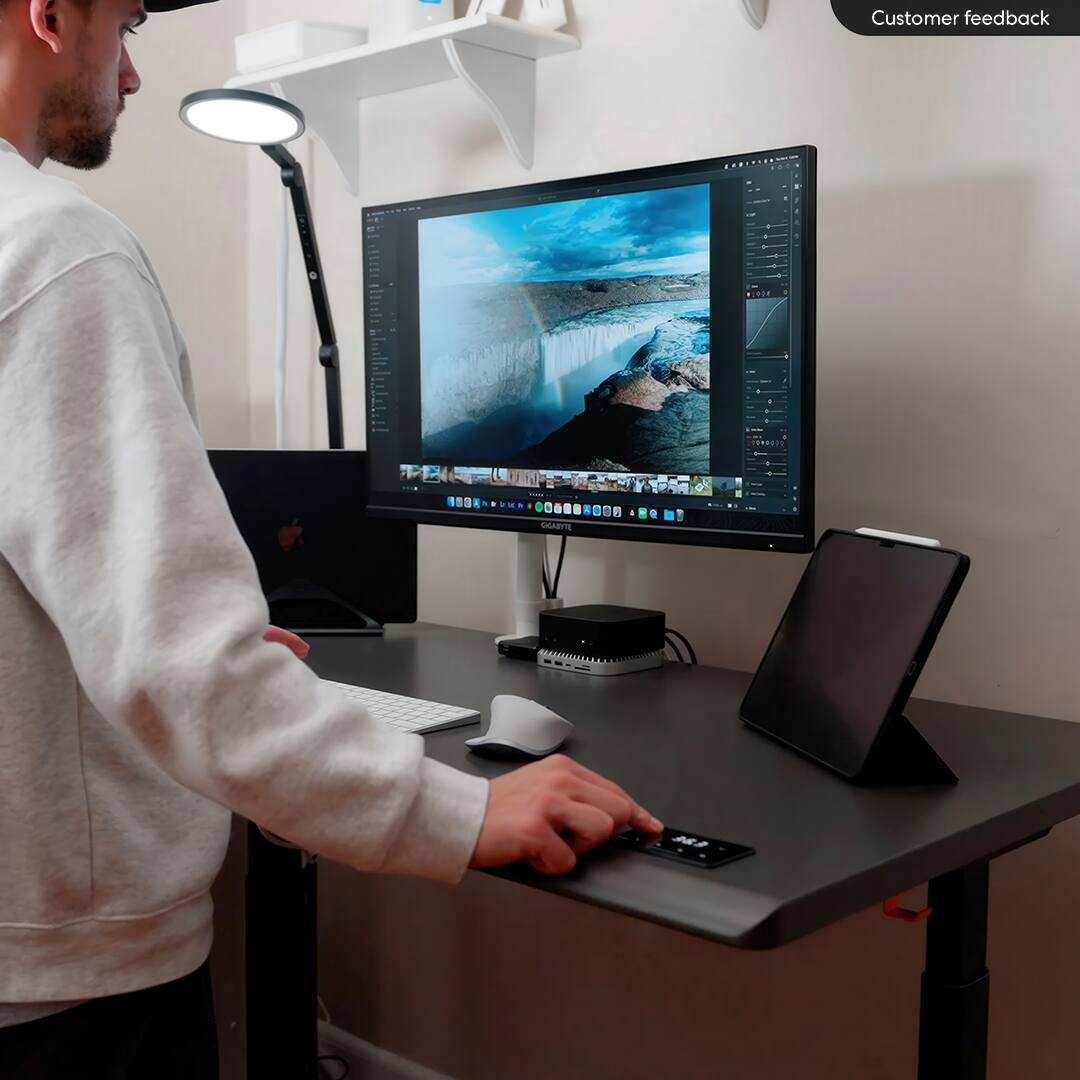 Customer feedback - I love this product! It has been a great addition to my workspace. The monitor is excellent for photo editing, and the desk setup is very comfortable. I highly recommend it.
