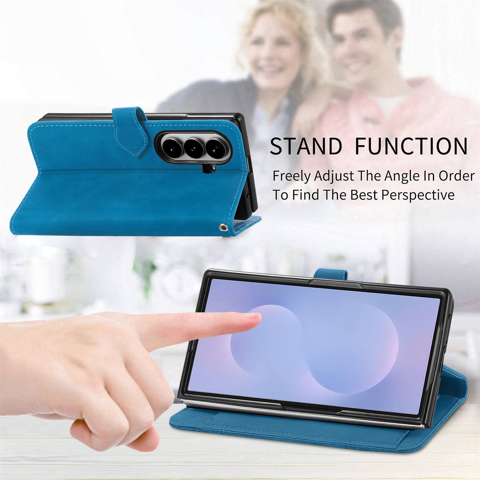 STAND FUNCTION  
Freely Adjust The Angle In Order To Find The Best Perspective
