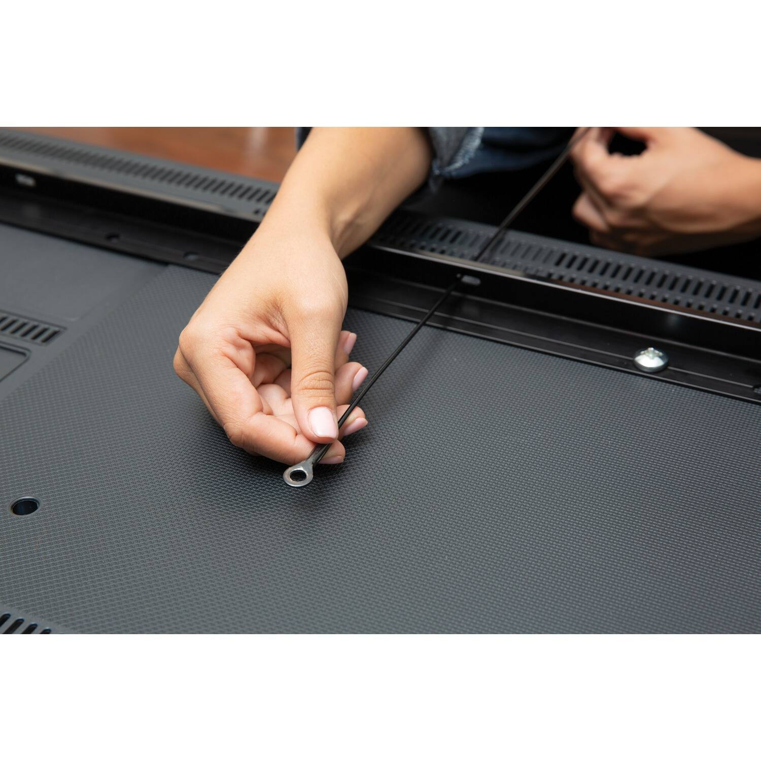 Alt View 2. Hangman - Hangman S-2065 32-in. To 65-in. No Stud Tv Hanger - Black.