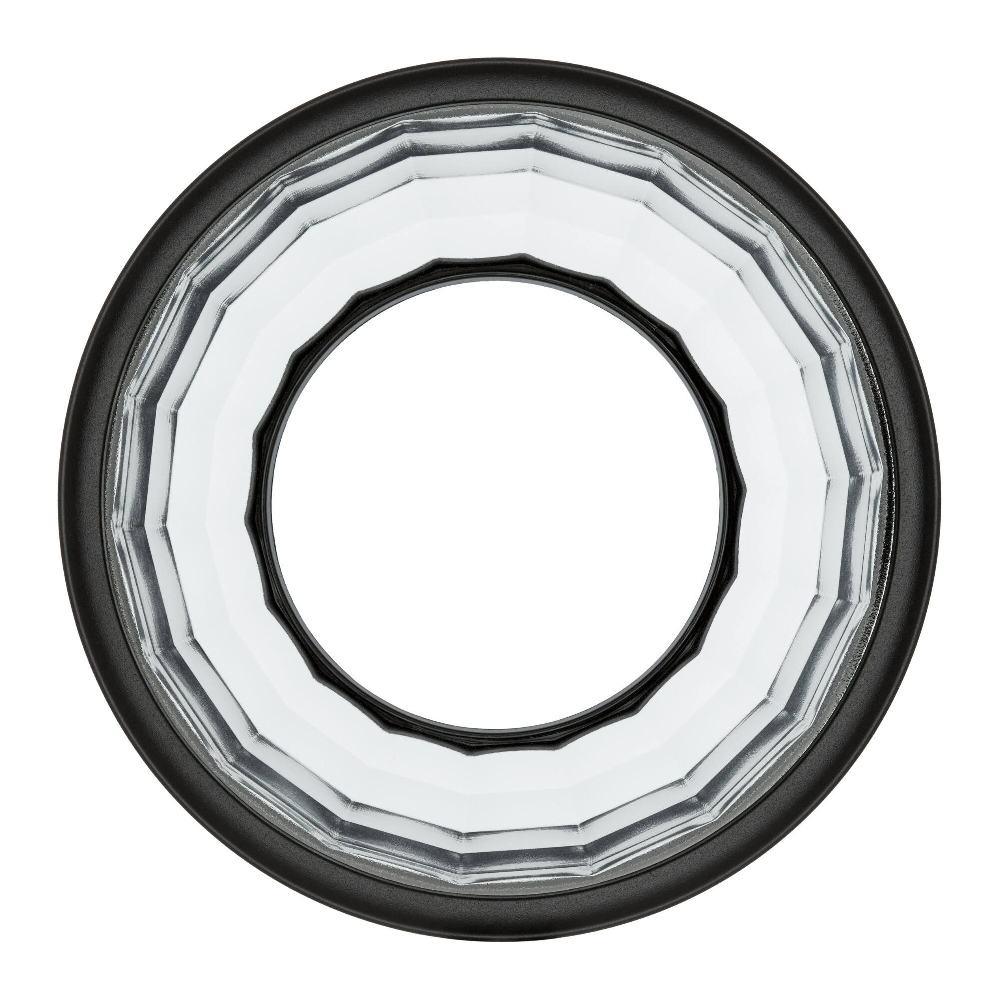 Angle. Profoto - Profoto Clic Magnum Reflector with a Protective Case.