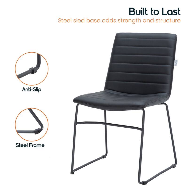 Built to Last  
Steel sled base adds strength and structure  
Anti-Slip  
Steel Frame