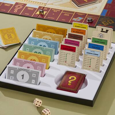 Hasbro Gaming Monopoly Signature Collection GAMES (MISC Hasbro Gaming Monopoly Signature Collection GAMES (MISC