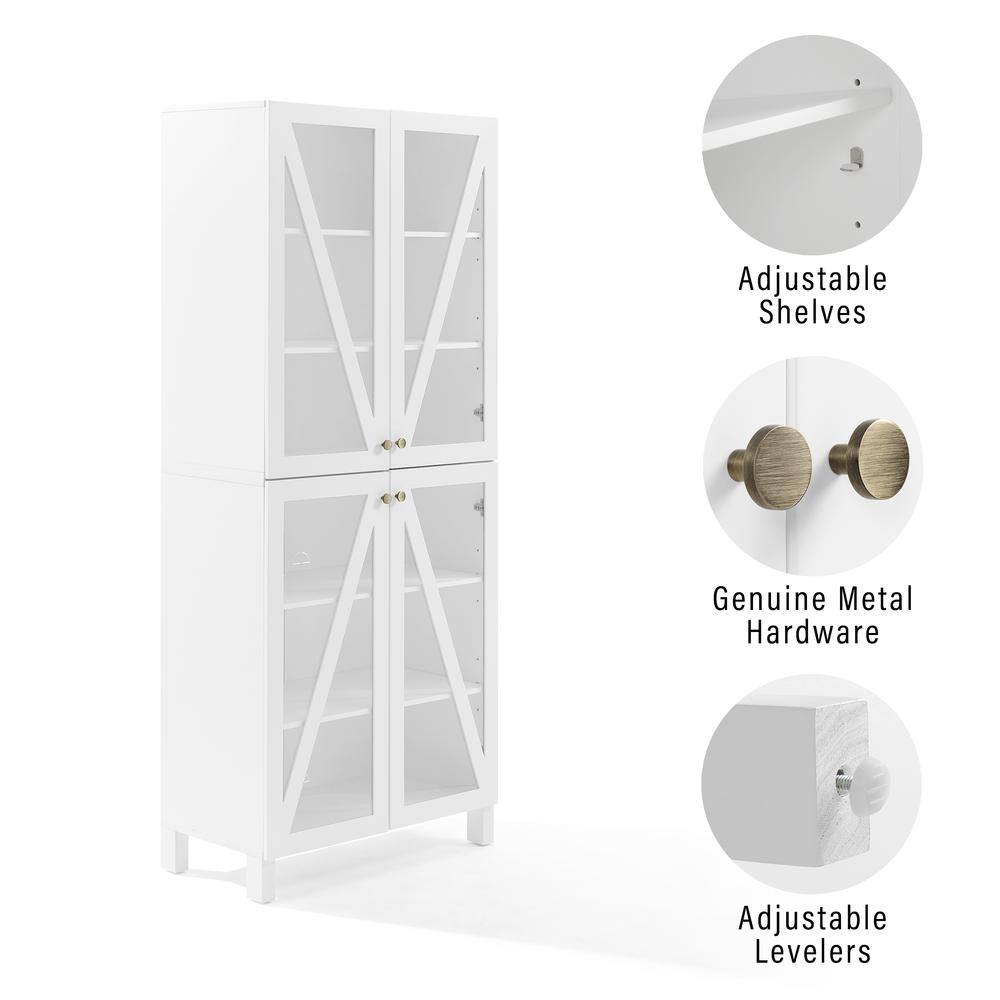 Adjustable Shelves  
Genuine Metal Hardware  
Adjustable Levelers