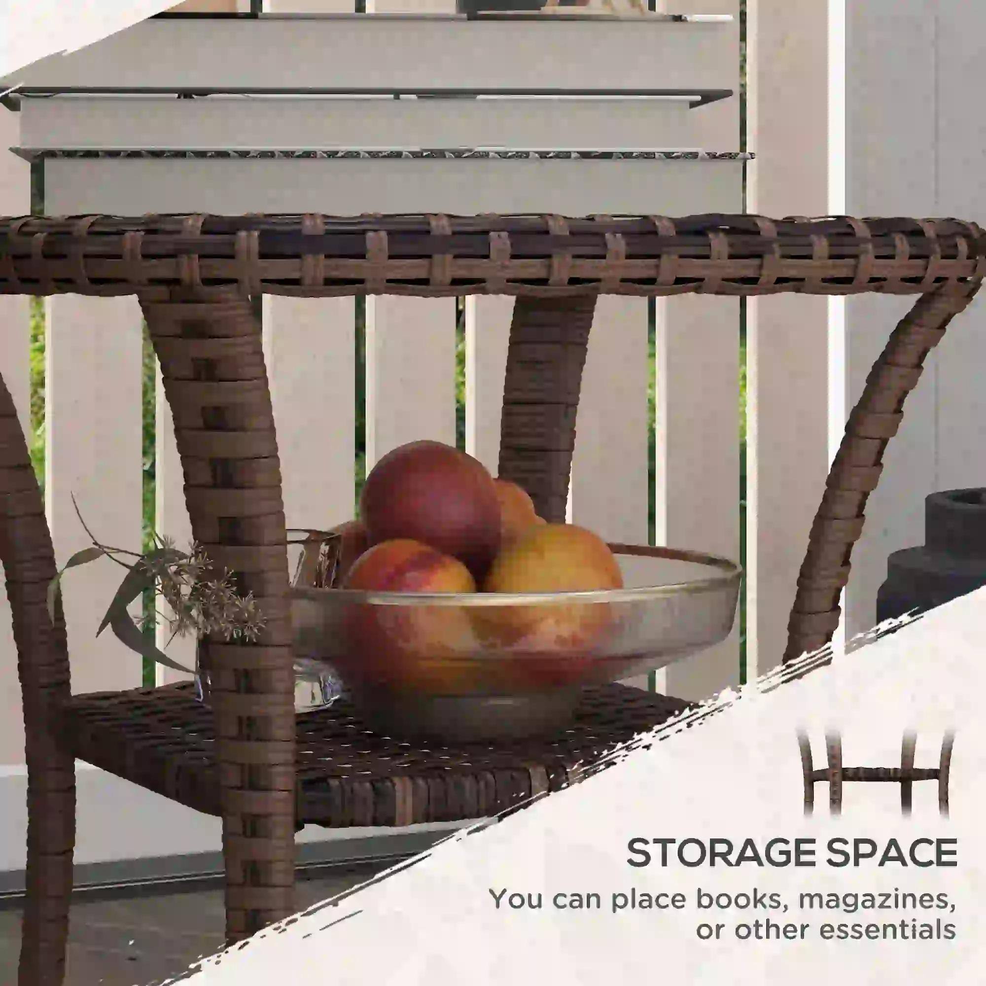 STORAGE SPACE
You can place books, magazines, or other essentials