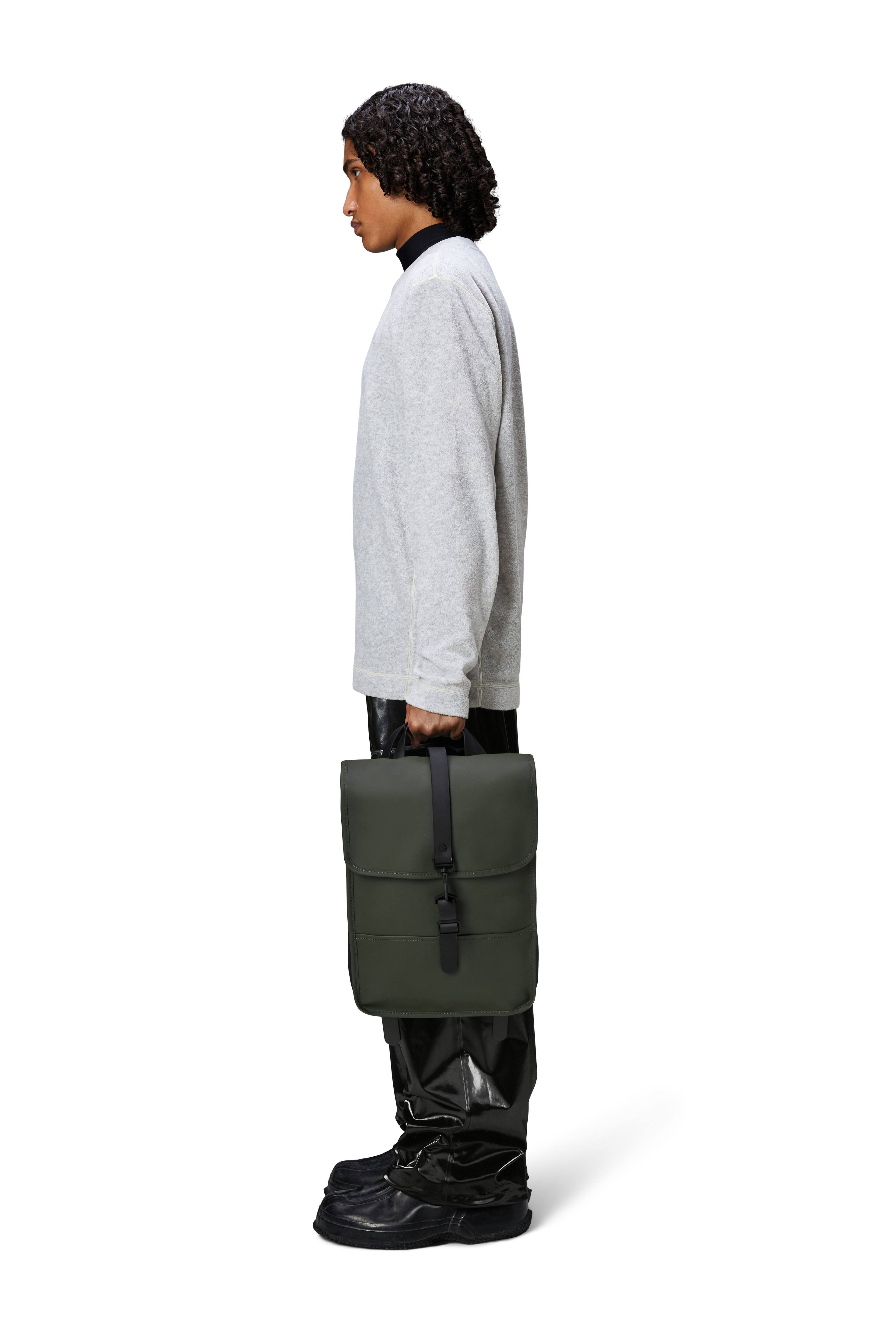 Left. RAINS - Backpack Mini - Green.