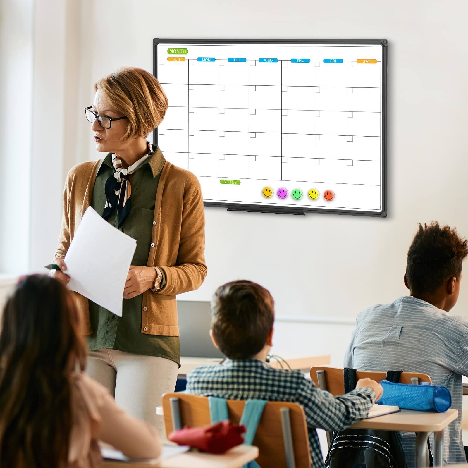 MONTH  
MON  
TUE  
WED  
THU  
FRI  
SAT  

NOTE