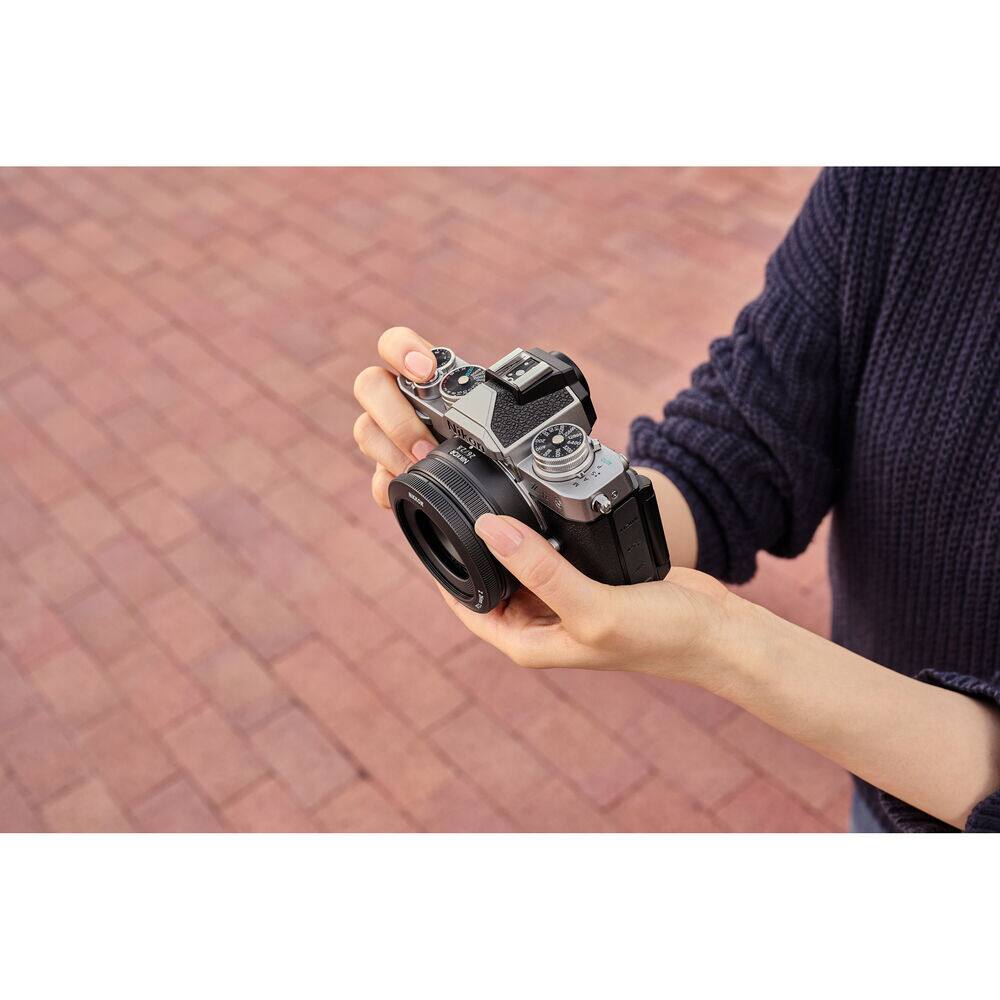 Alt View 6. Nikon - Nikon NIKKOR Z 26mm f/2.8 Lens (Nikon Z) (20116) Bundle - Black.