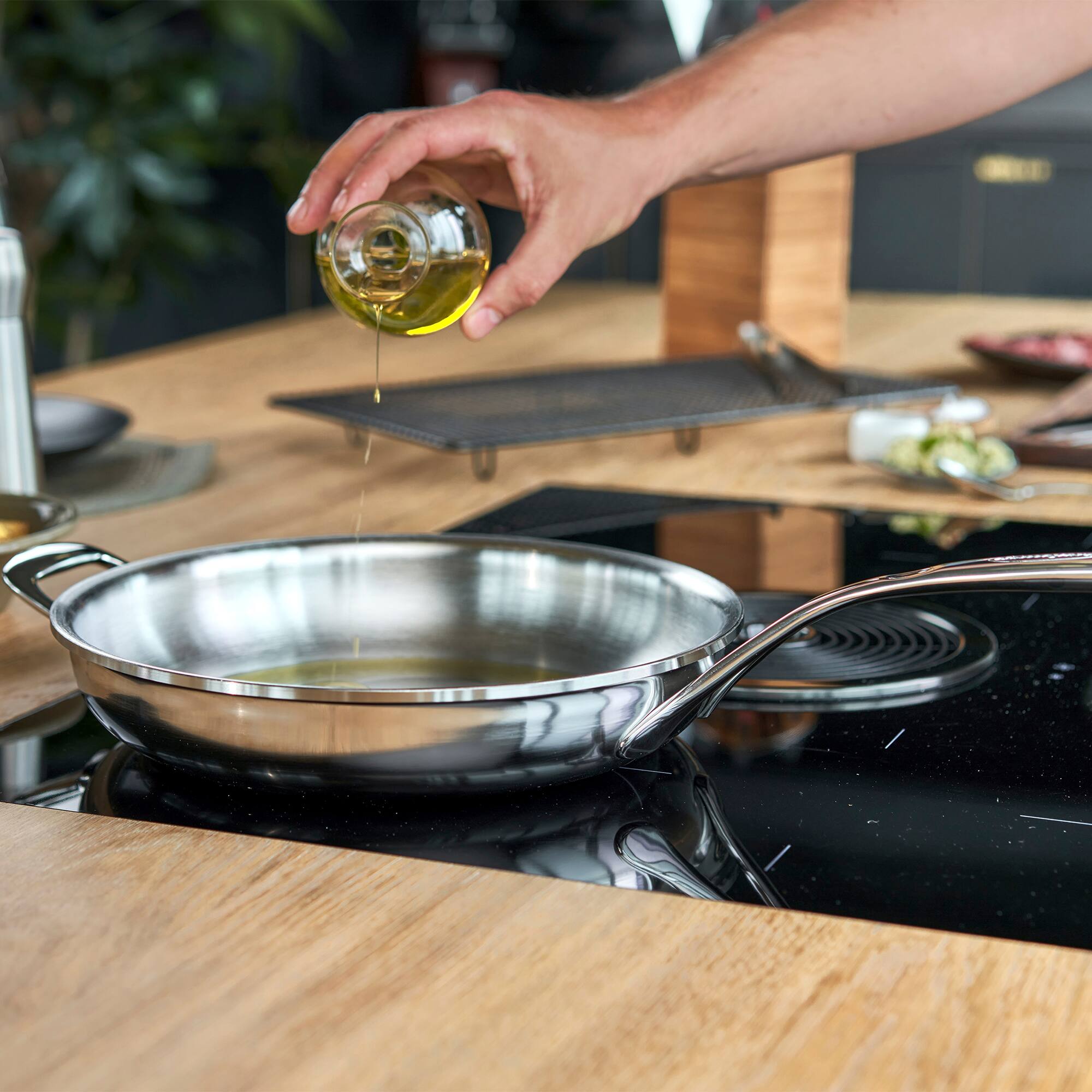Alt View 4. Demeyere - Demeyere Proline 7, 11 Inch Fry Pan, Helper Handle, 7 Ply Made in Belgium - Stainless Steel.