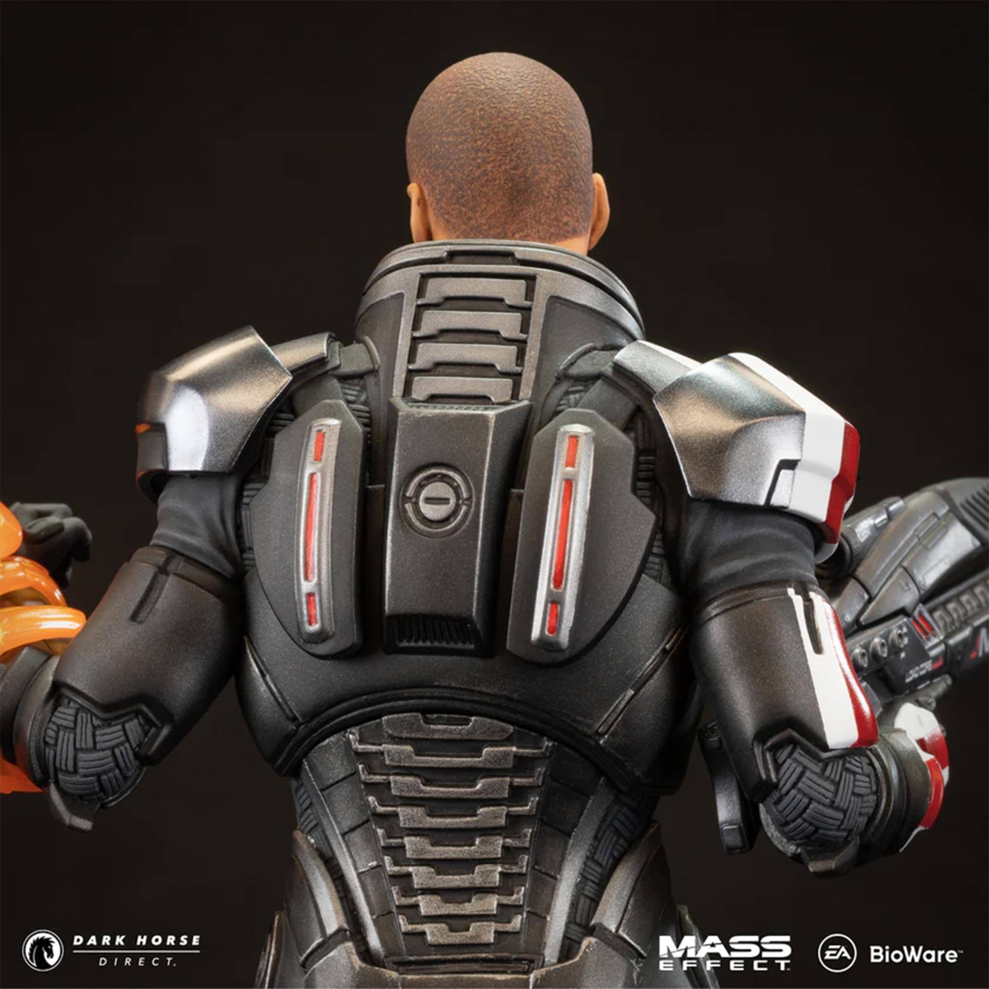 DARK HORSE DIRECT.  
MASS EFFECT  
BioWare