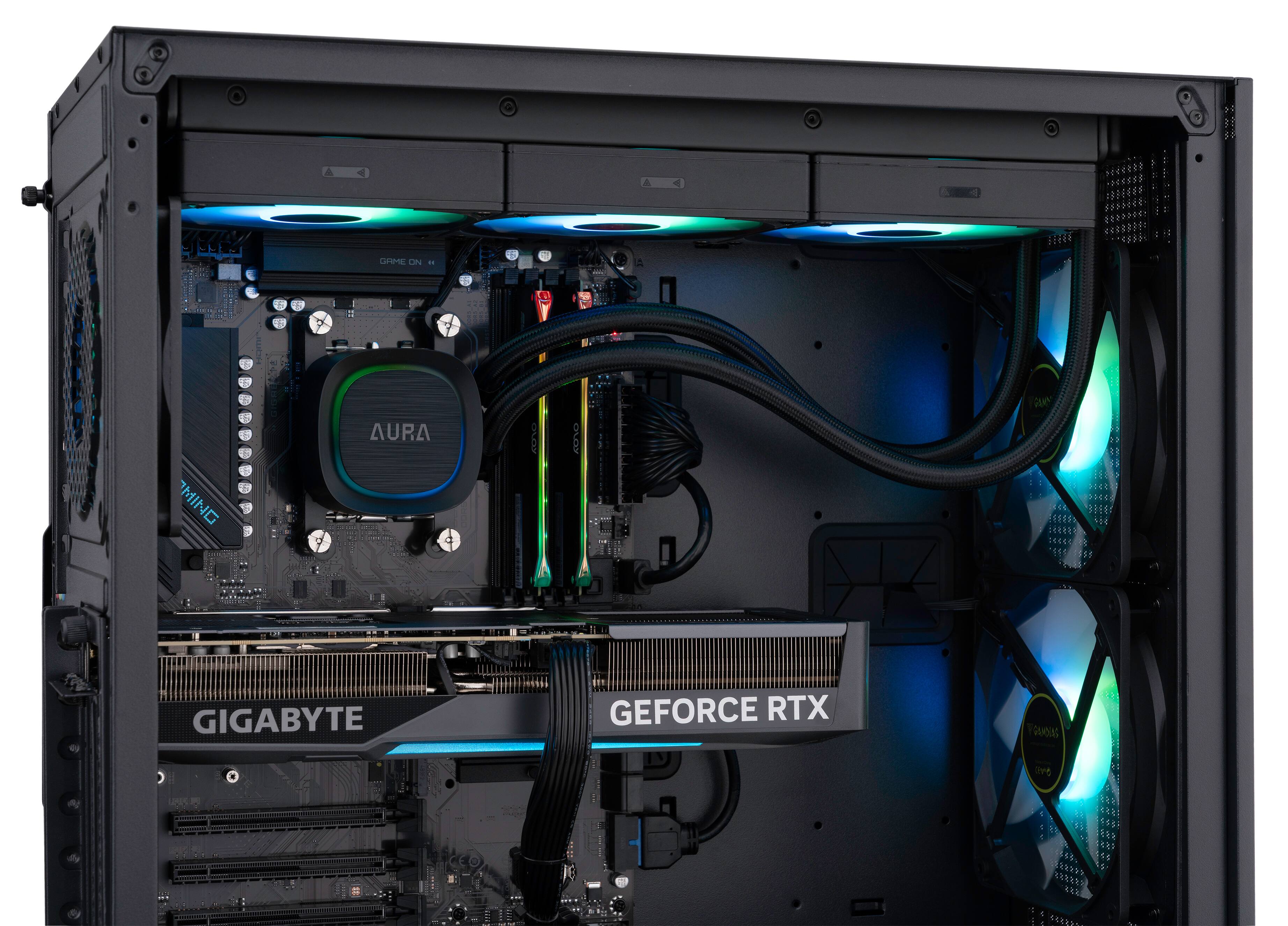 GIGABYTE  
GEFORCE RTX  
AURA  
GAME ON