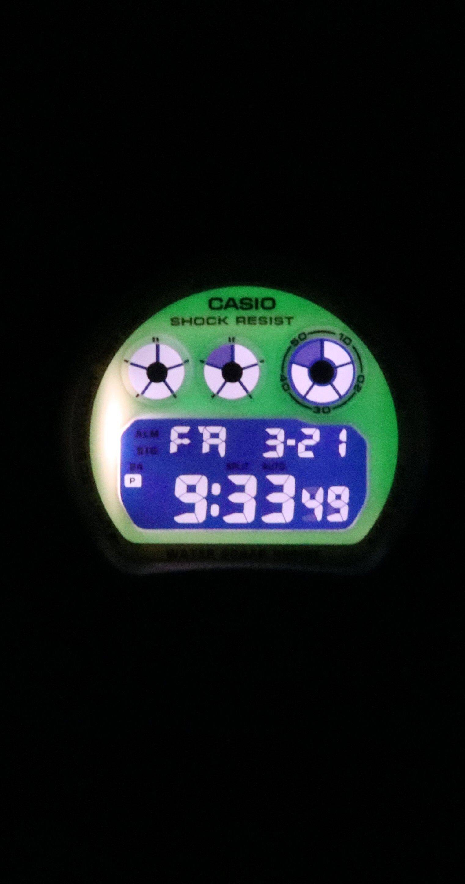 CASIO SHOCK RESIST  
ALM 68 3-2 1  
9:33 49