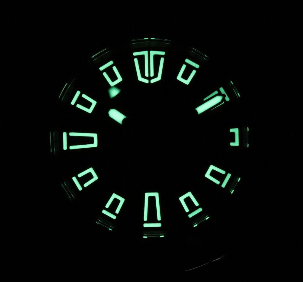 Angle. Orient - M-Force Orange Dial Stainless Steel Automatic Diver's RA-AC0N02Y10B 200M Men's Watch - Orange.