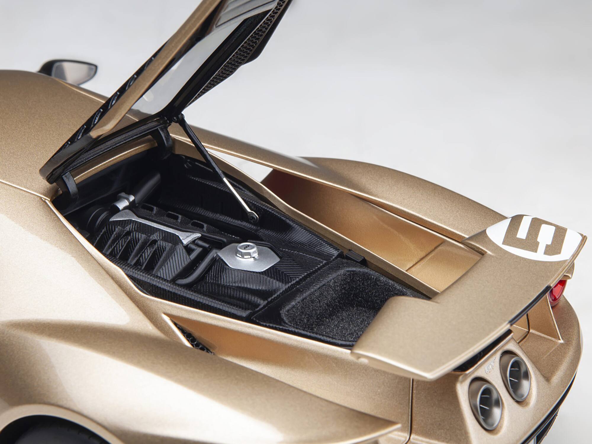 Alt View 6. Autoart - Ford GT Heritage Edition #5 "Holman Moody" Gold Metallic with Red and White Graphics 1/18 Model Car by Autoart.