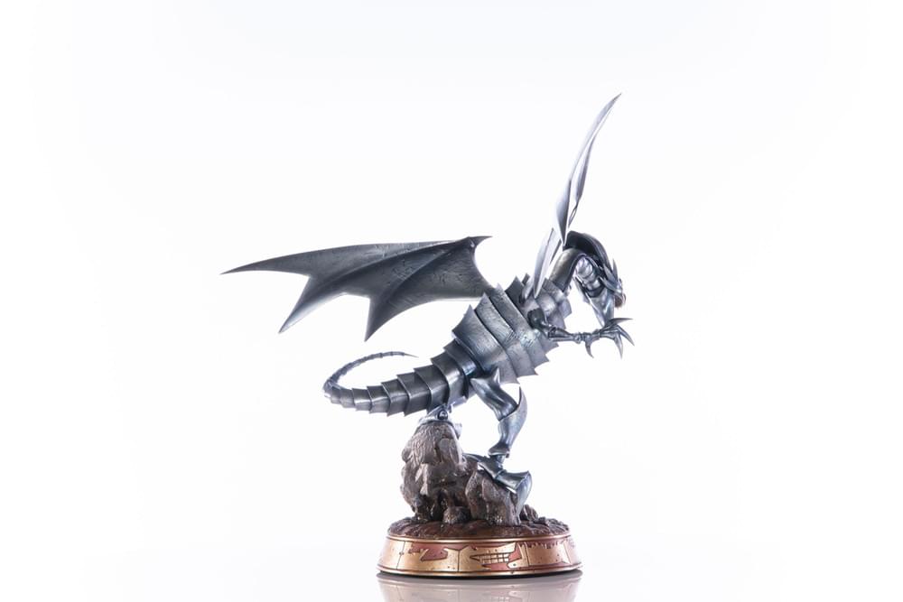 Alt View 10. Dark Horse Comics - Yu-Gi-Oh! Blue-Eyes White Dragon (White Variant) 14 Inch PVC Statue - White.