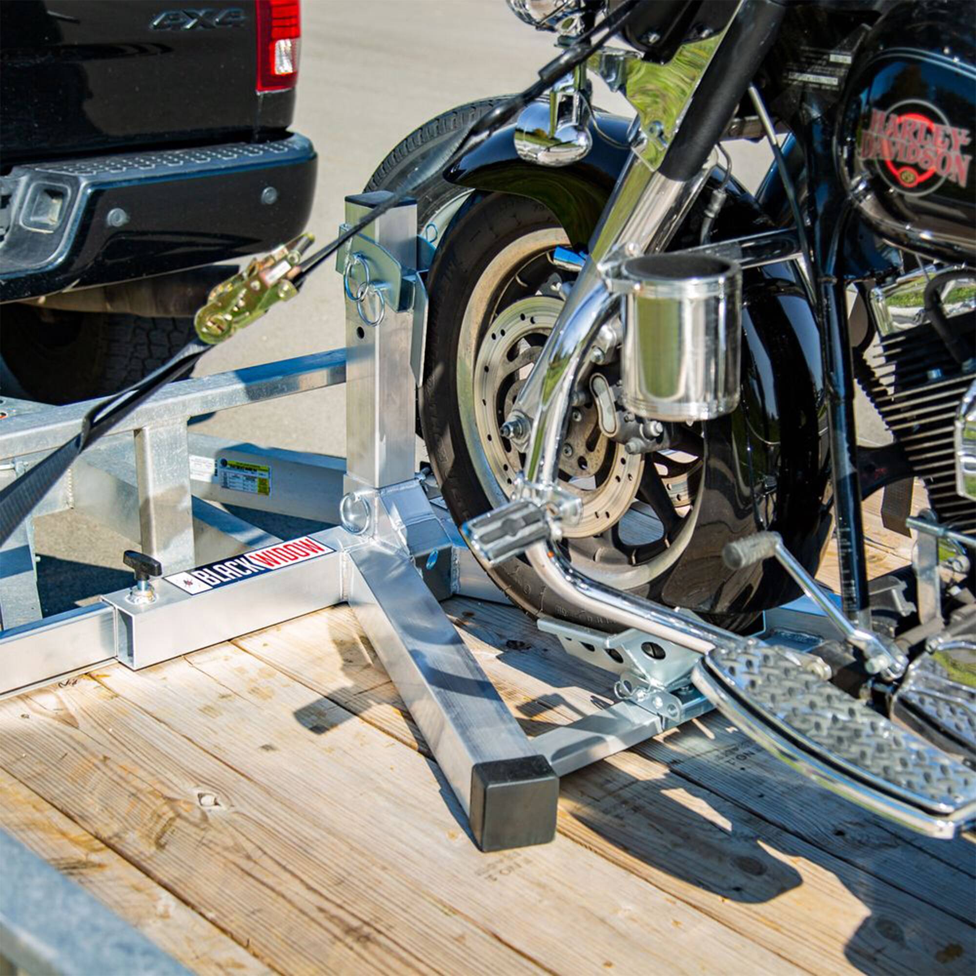 HARLEY DAVIDSON BLACK WIDOW