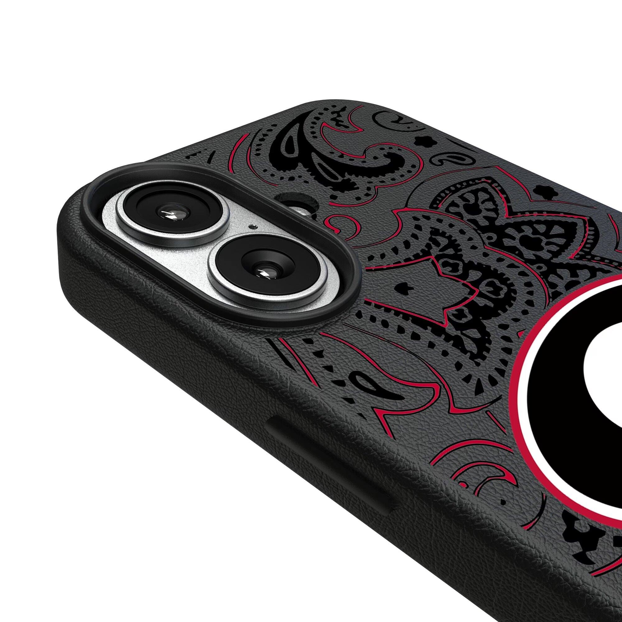 Alt View 2. Keyscaper - Georgia Bulldogs Paisley iPhone Magnetic Bump Case - 15 - Black.