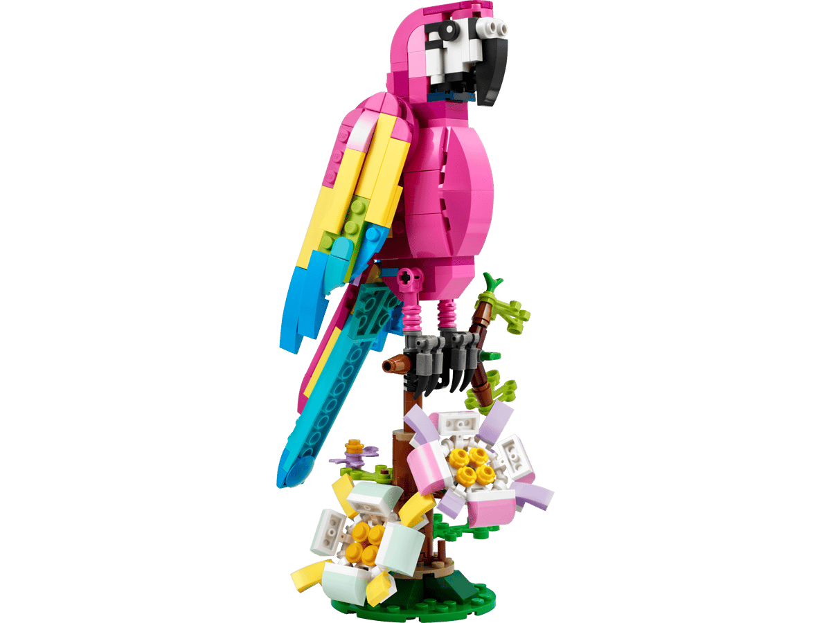 Front. LEGO - LEGO Creator 31144 - Exotic Pink Parrot - PINK.