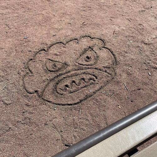 Front. Reality!/Headshots! [LP].