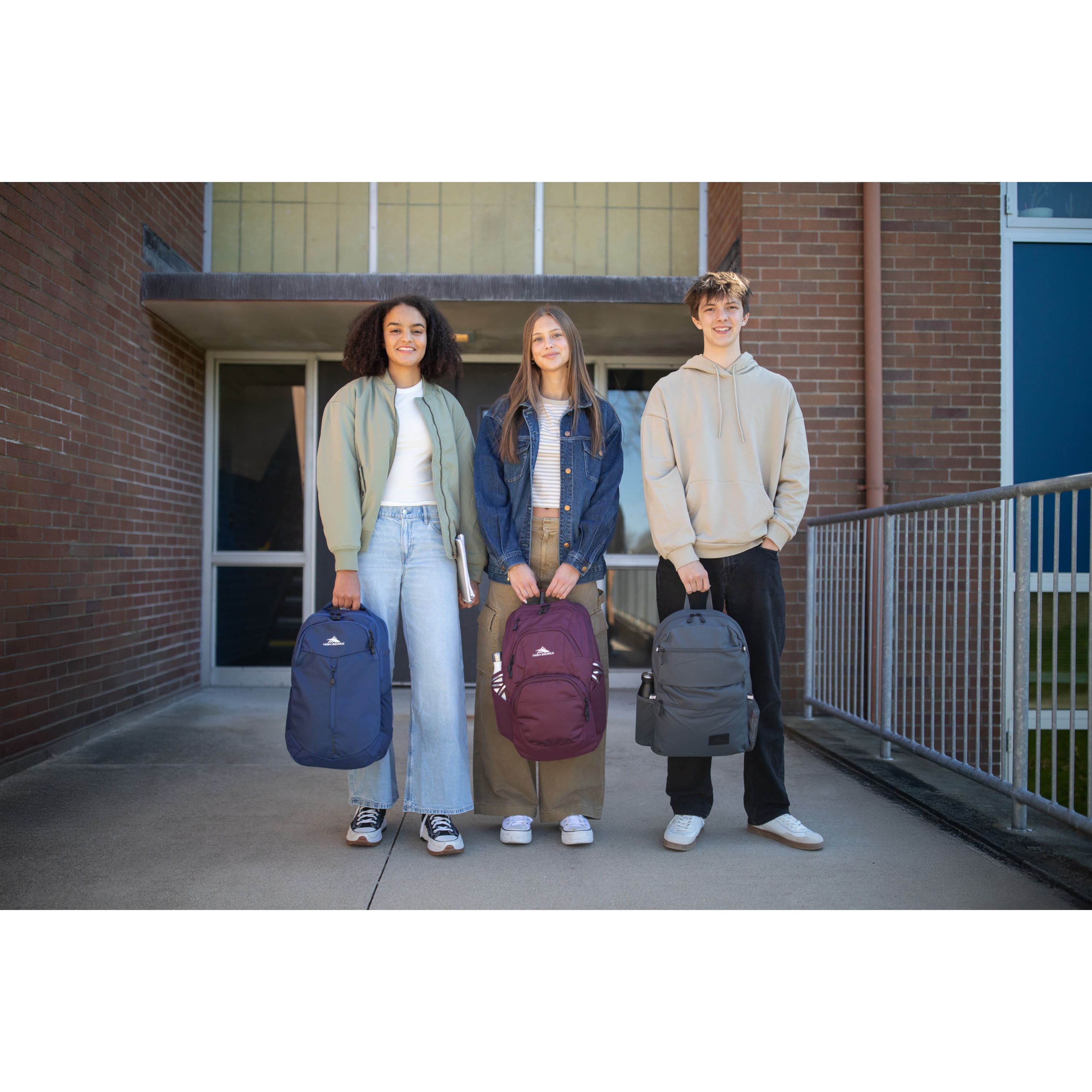 Alt View 1. High Sierra - BTS 2020 Everclass Backpack - Mercury.