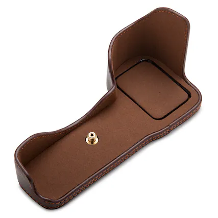 Front. Sony - Sony Leather Camera Case for A7RM3 and A7M3 (Coffee).