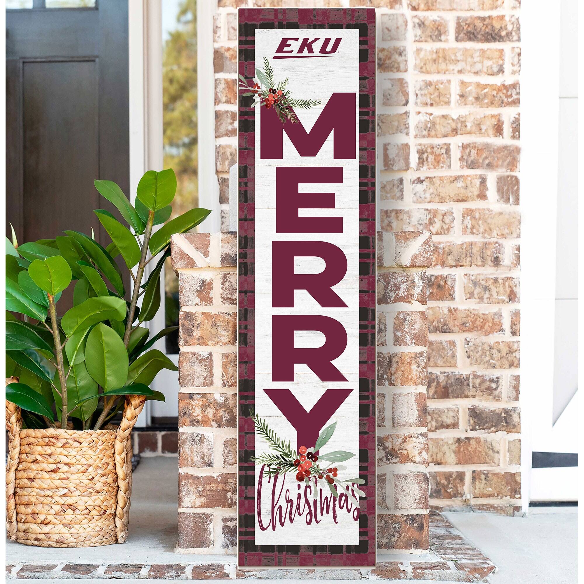 EKU  
MERRY  
Christmas