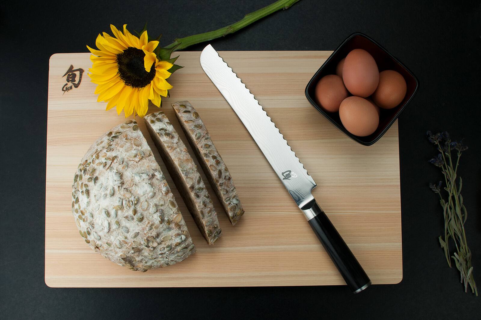 Alt View 5. Shun - Classic Bread Knife, 9 Inch - Black.