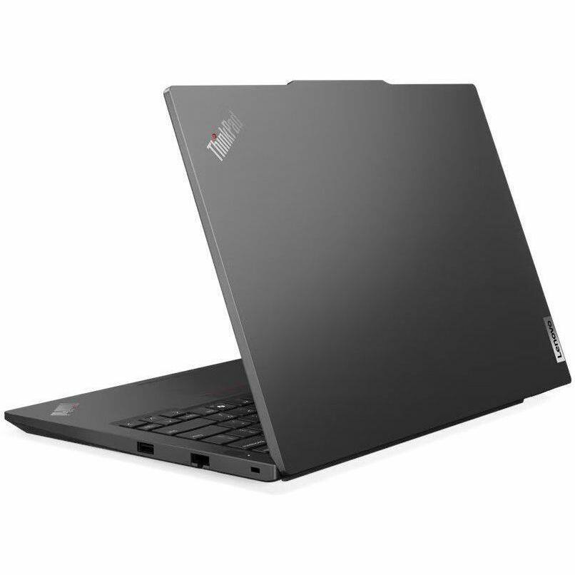 ThinkPad  
Lenovo