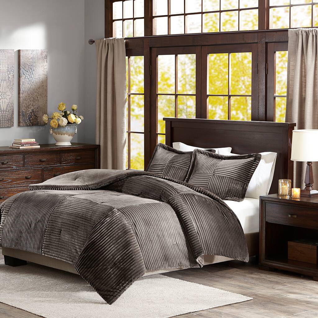 Alt View 1. Gracie Mills - Gracie Mills Hendricks Plush Down Alternative Comforter Set - Grey.