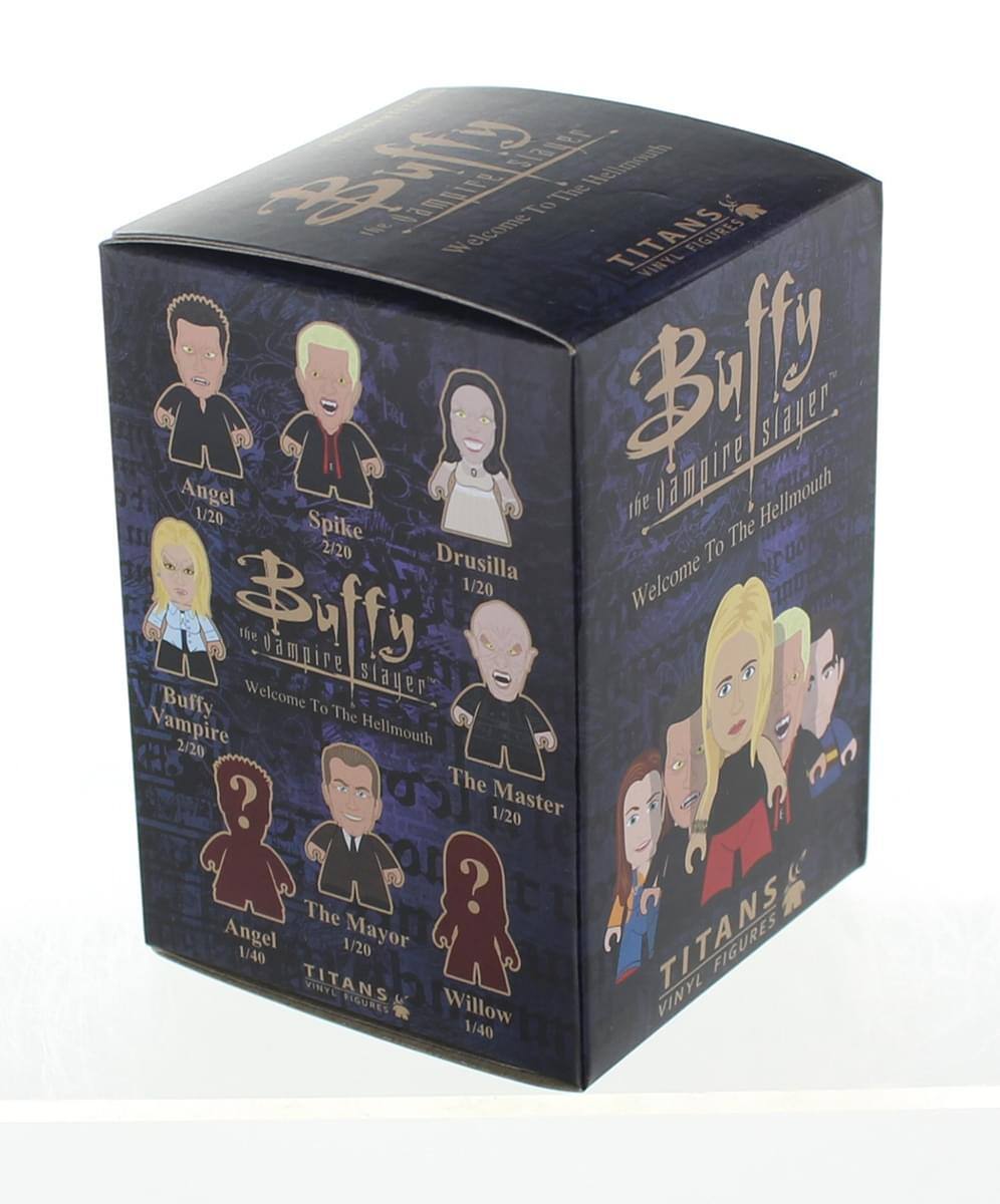 Lizzie Hellmouth Set:  
- 1/20 Spike  
- 2/20 Drusilla  
- 1/20 Buffy Vampire Slayer  
- 2/20 The Master  
- 1/20 Angel Mayor  
- 1/40 Willow  

TITANS FIGURES VINYL