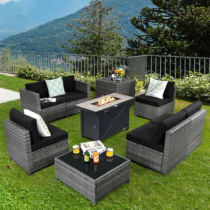 The text on the image is "BEAUTIFUL YOUTH".