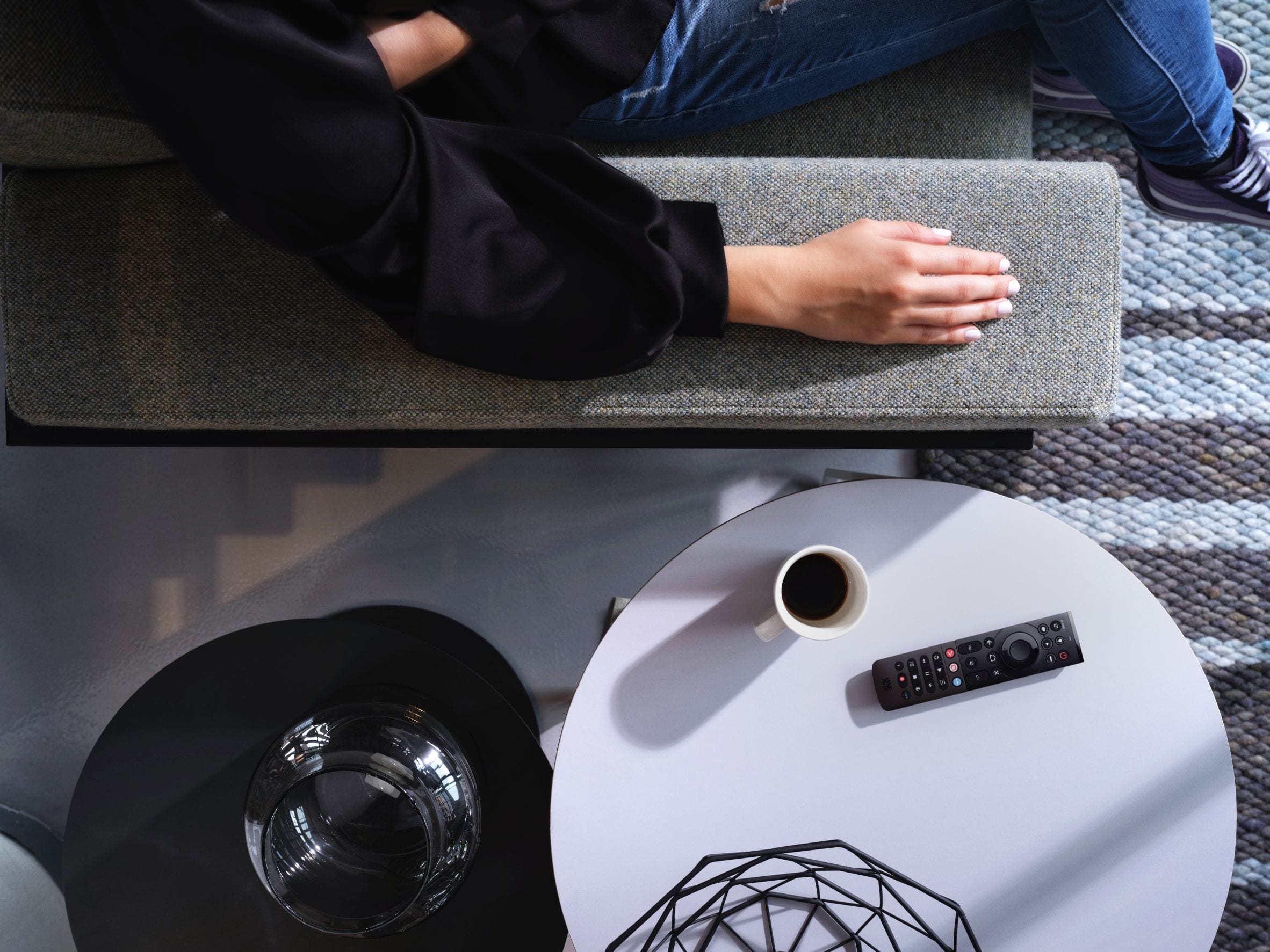 Alt View 11. One for All - Smart Streamer Universal Remote.